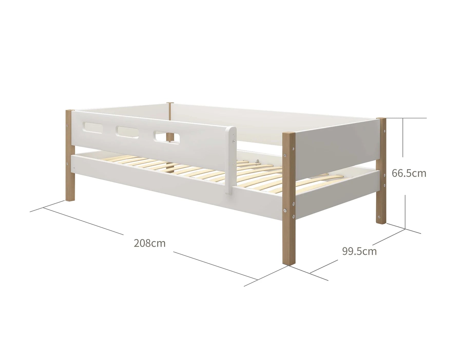 Daybed with safety rail