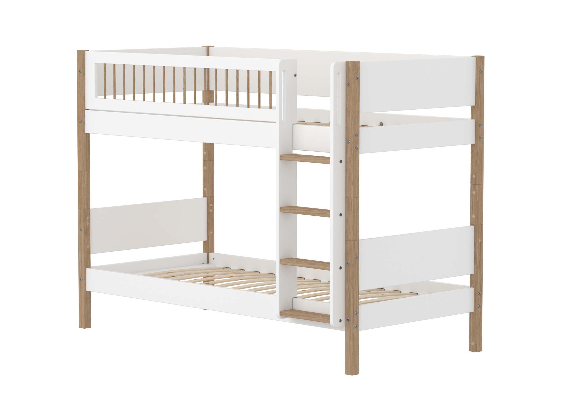 Bunk bed with straight ladder