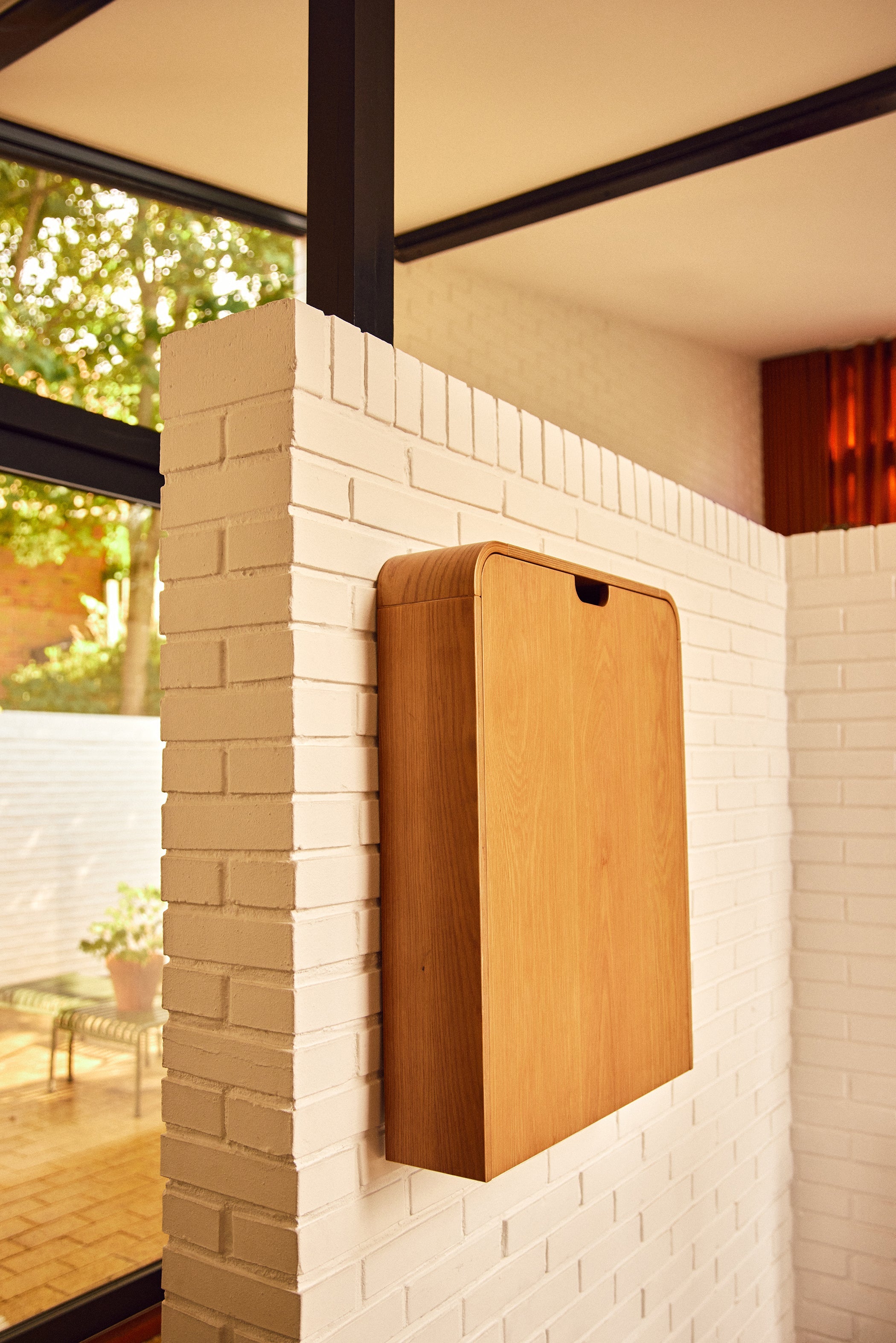 Wall Hanging Changing Unit