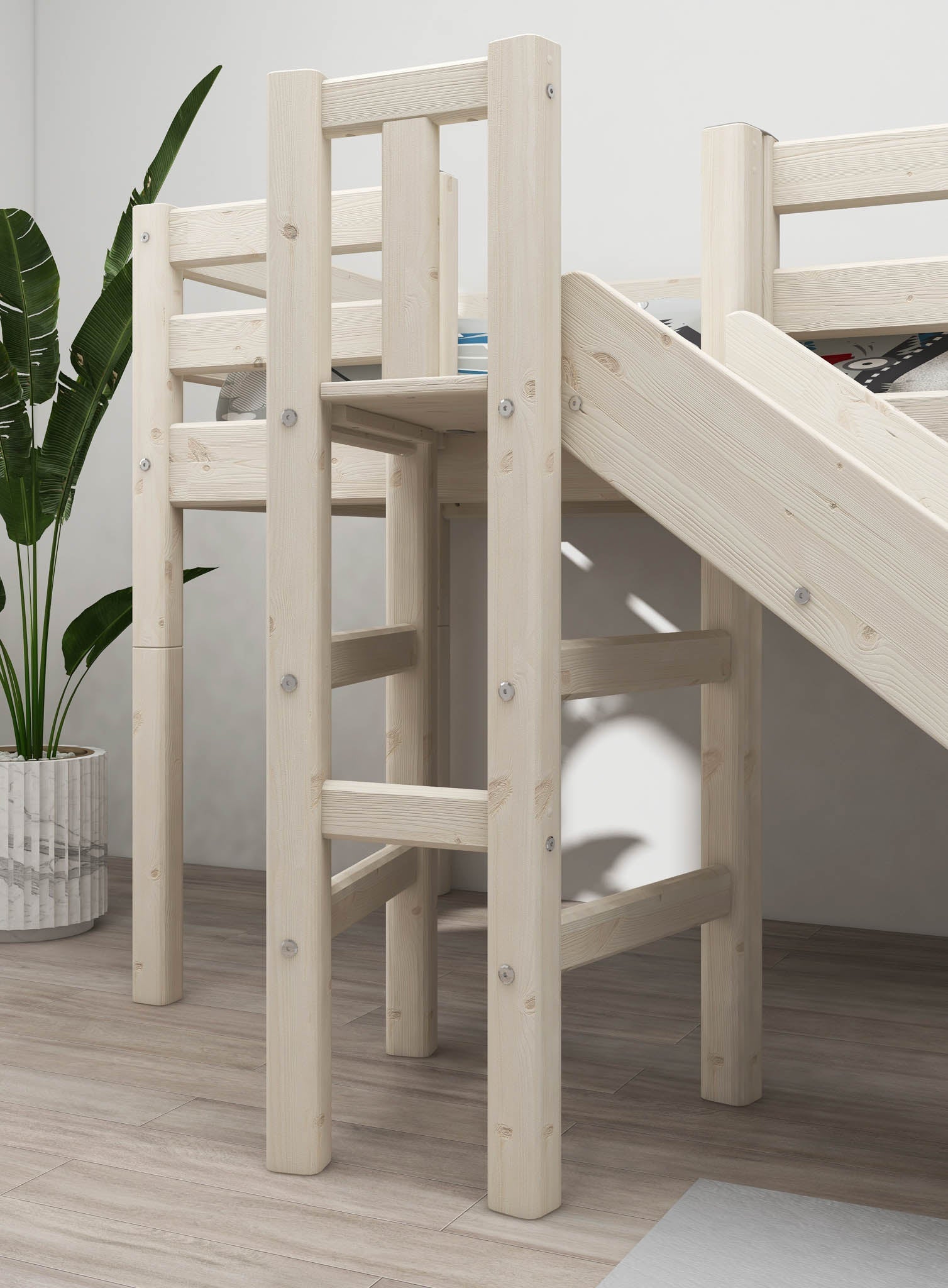 Mid-high bed w. platform and slide