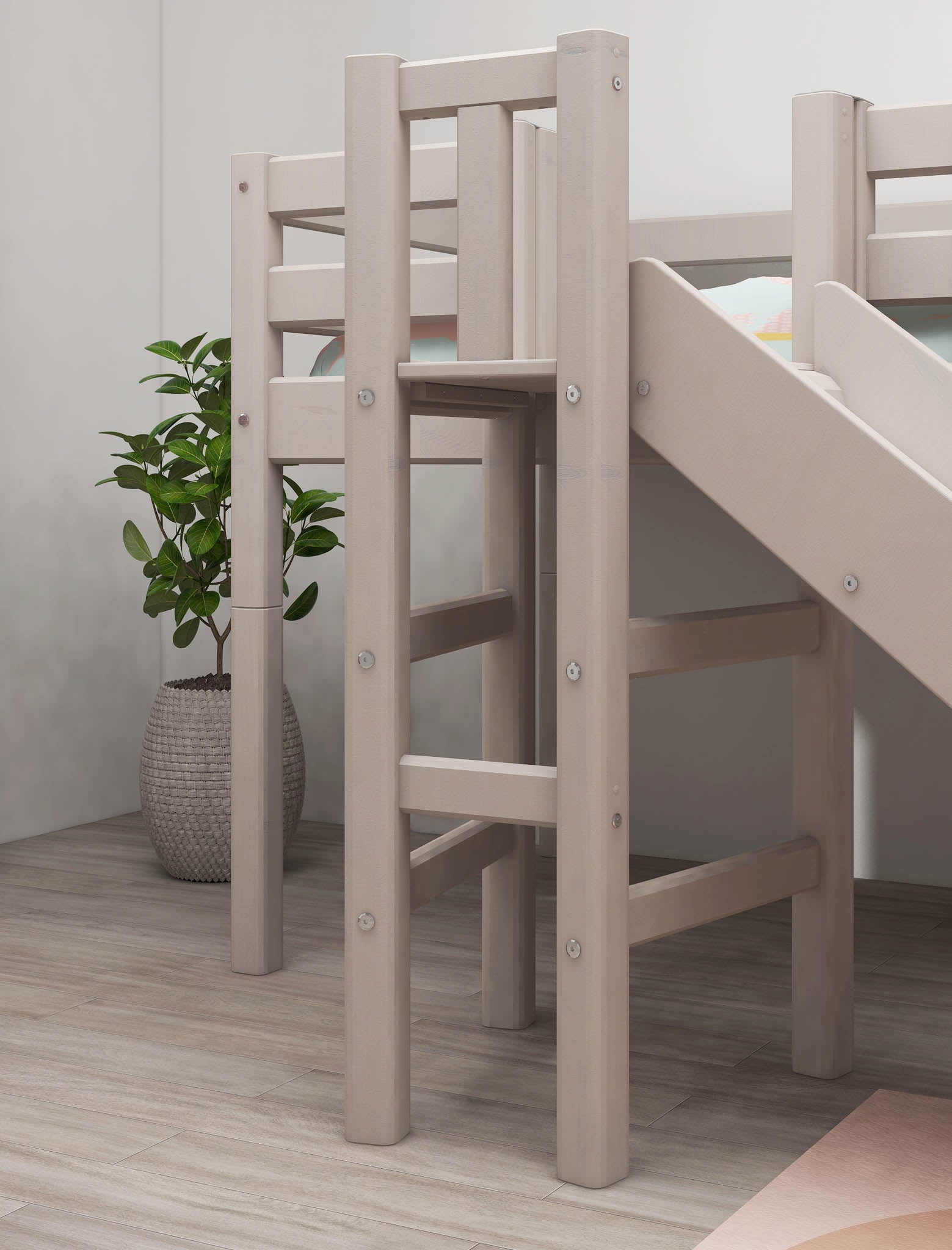 Mid-high bed w. platform and slide