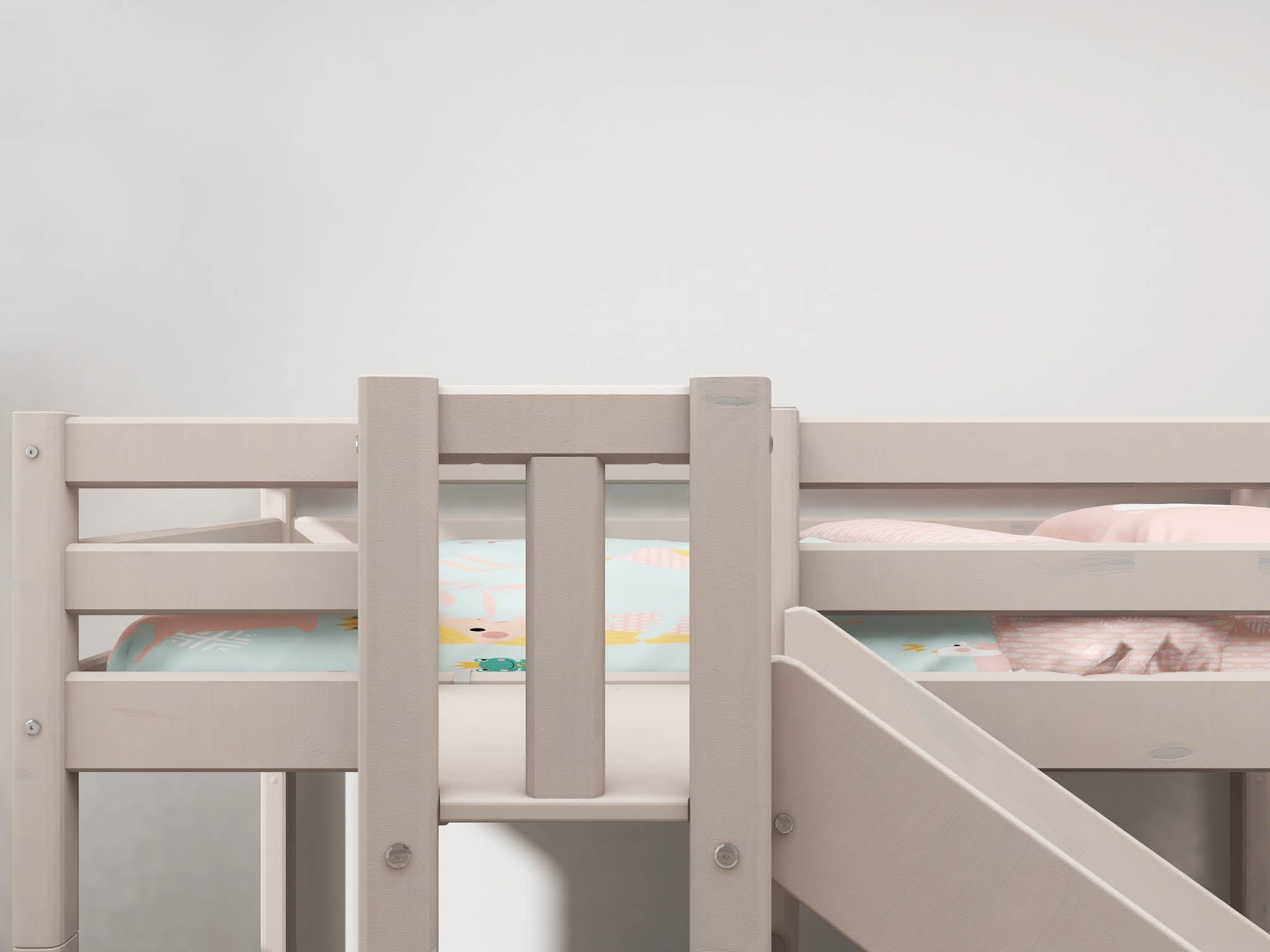 Mid-high bed w. platform and slide