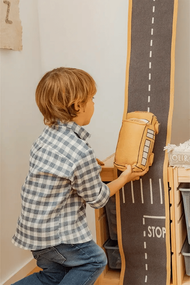 RIDE & ROLL SCHOOL BUS