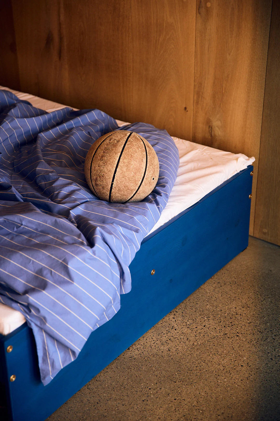 GROW Double Bed with Shelf, 120x200 cm