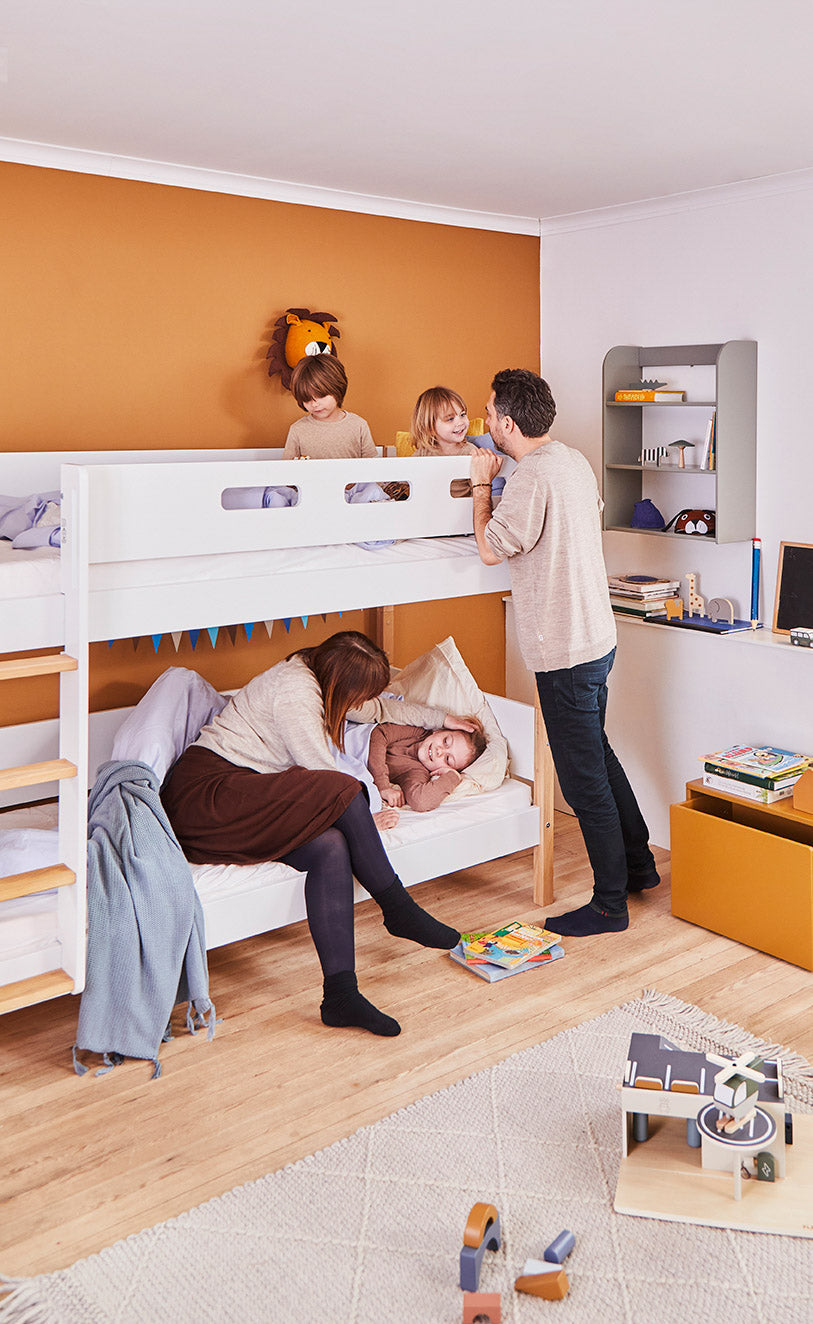 Bunk bed