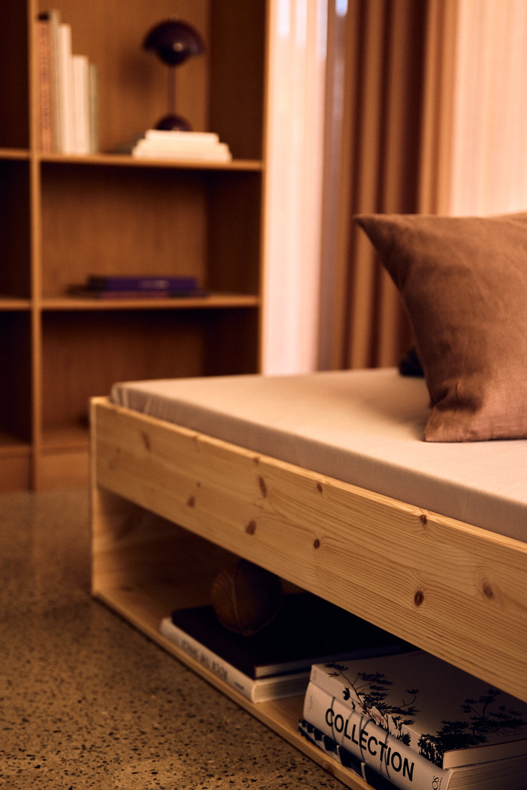 GROW Double Bed with shelf, 140x200 cm, Pinewood